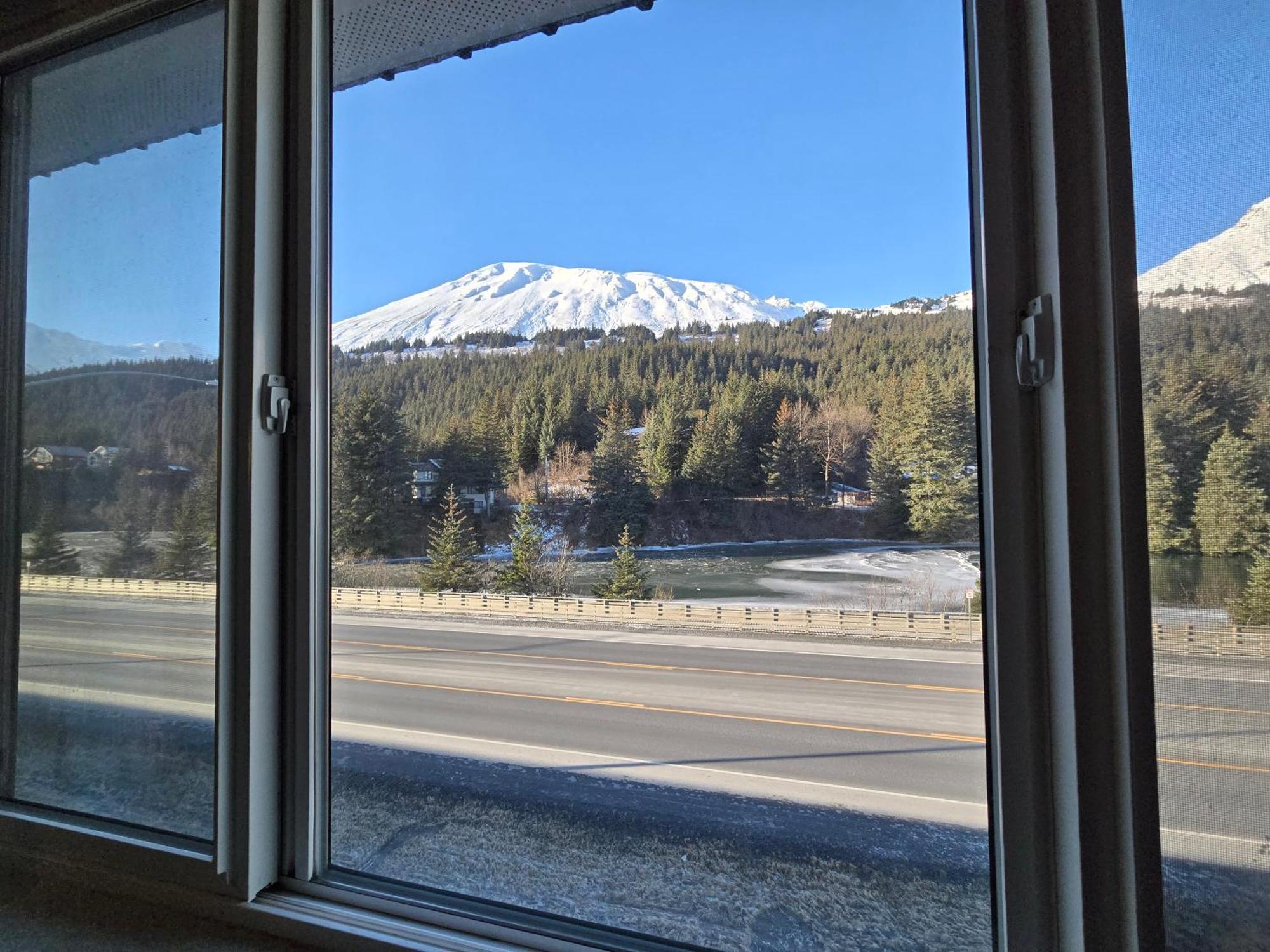 Breeze Inn Hotel Seward Esterno foto